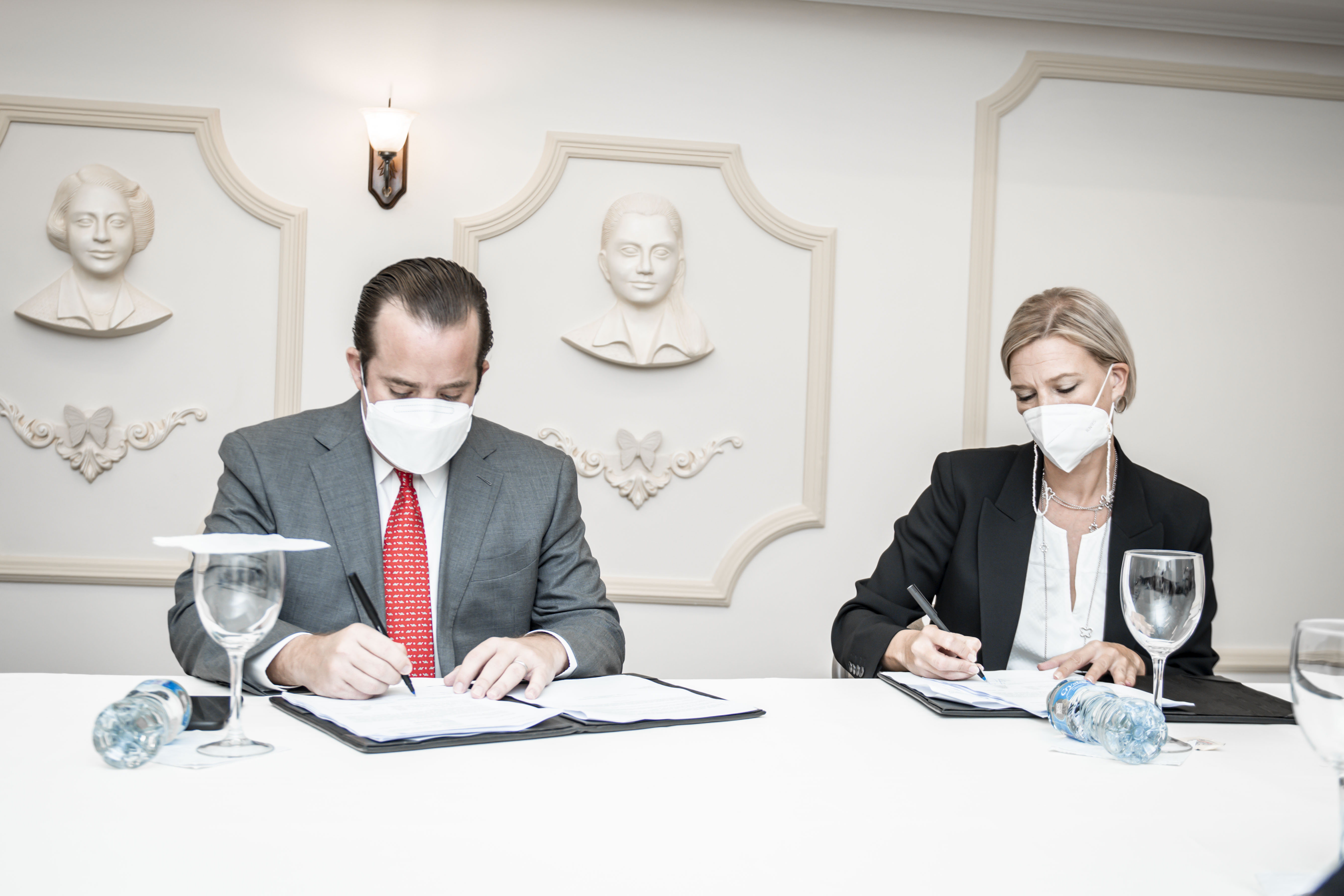 Ministerio Administrativo firma acuerdo con el PNUD para fortalecimiento de la transparencia y la institucionalidad