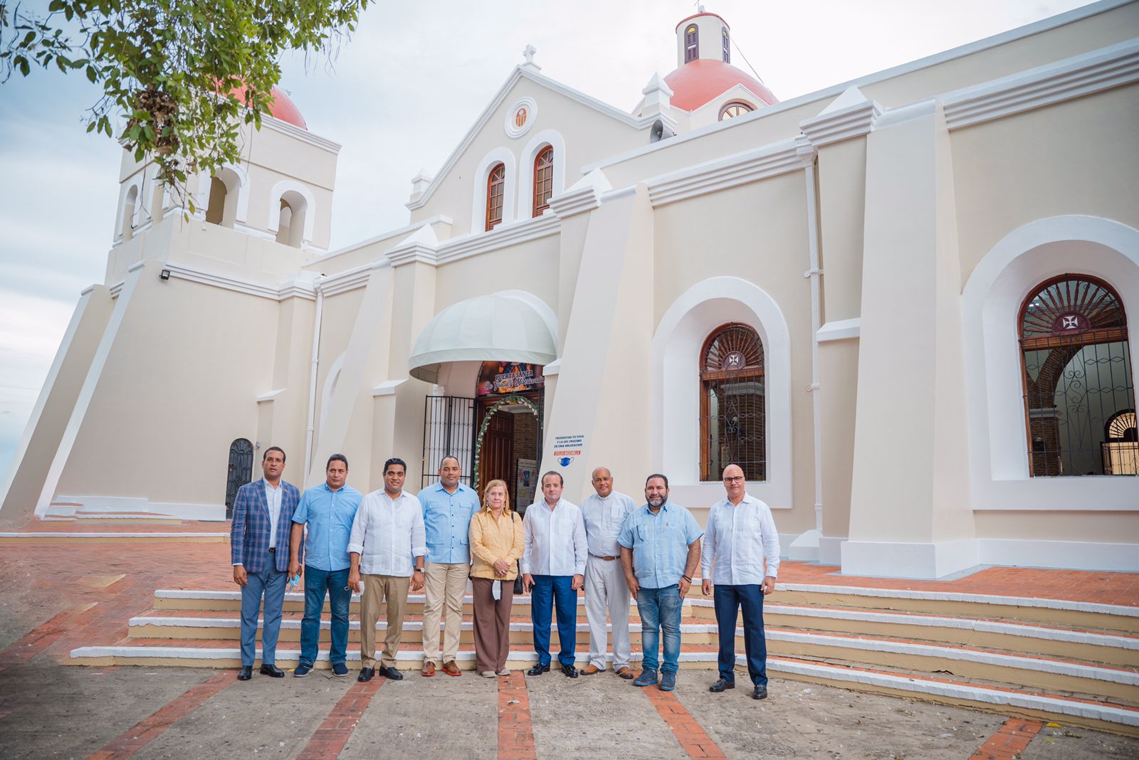 Ministro José Paliza entrega fondos para adecuación del Santo Cerro