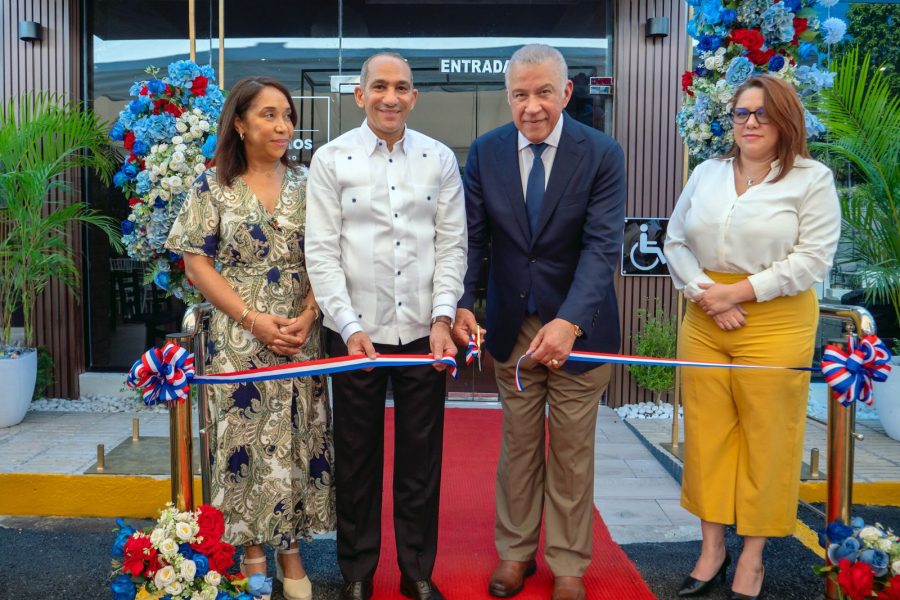 Ministro administrativo de la Presidencia encabeza inauguración de moderno comedor para los agentes DNCD