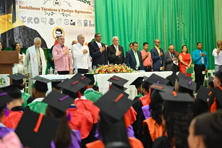 Instituto Agronómico y Técnico Salesiano gradúa 113 bachilleres en diferentes áreas