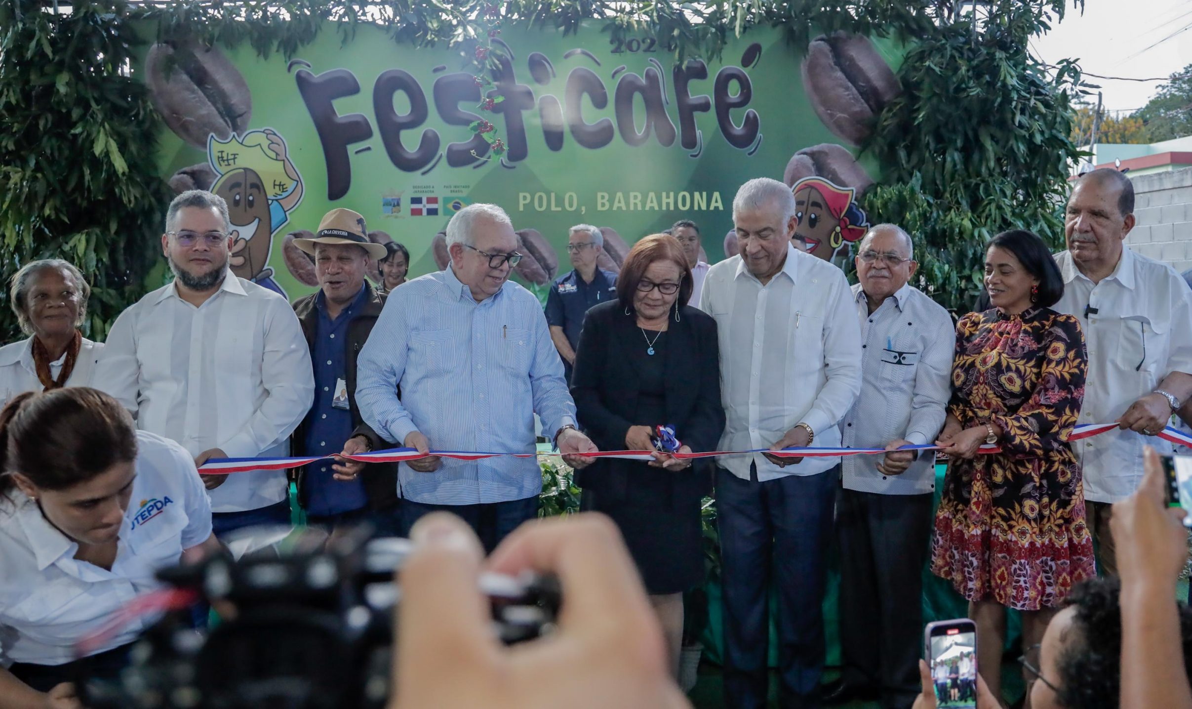 Barahona celebra décimo sexto Festival de Café para promover su cultivo