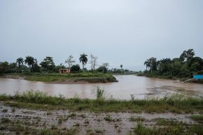 Ministro administrativo de la Presidencia supervisa zonas afectadas por lluvias en Gaspar Hernández y Nagua