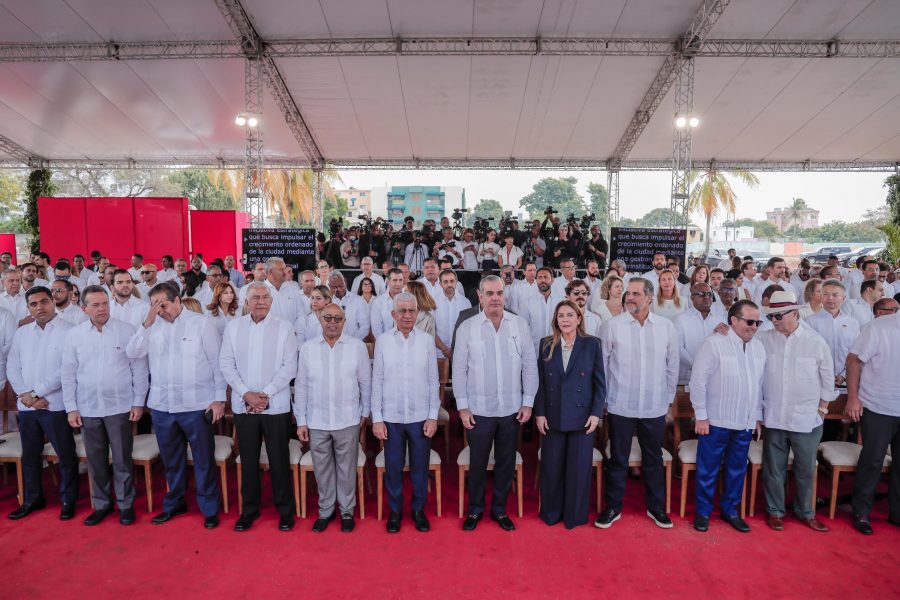 Presidente Luis Abinader presenta Plan Integrado de Santo Domingo para coordinar y ordenar el desarrollo urbano de la ciudad