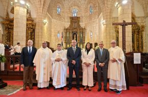 Ministro Bautista participa en conmemoración del trigésimo séptimo aniversario del Consejo Nacional de Drogas