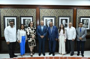 Ministro Bautista se reúne con la Comisión Ejecutiva del Observatorio de Políticas Migratorias