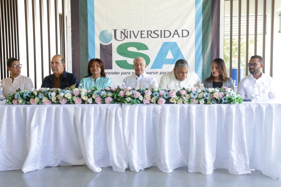 Ministro administrativo: Esta moderna universidad es una visión del presidente Abinader para el verdadero desarrollo económico y social de la región sur
