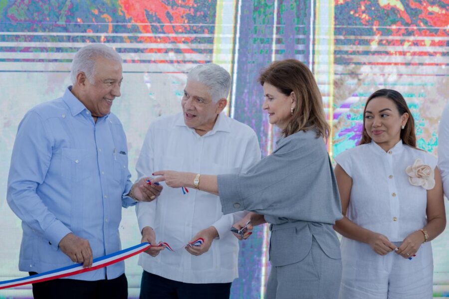 Inauguran puente sobre el río Veragua, Espaillat; obra facilita el transporte de la producción agrícola en la zona