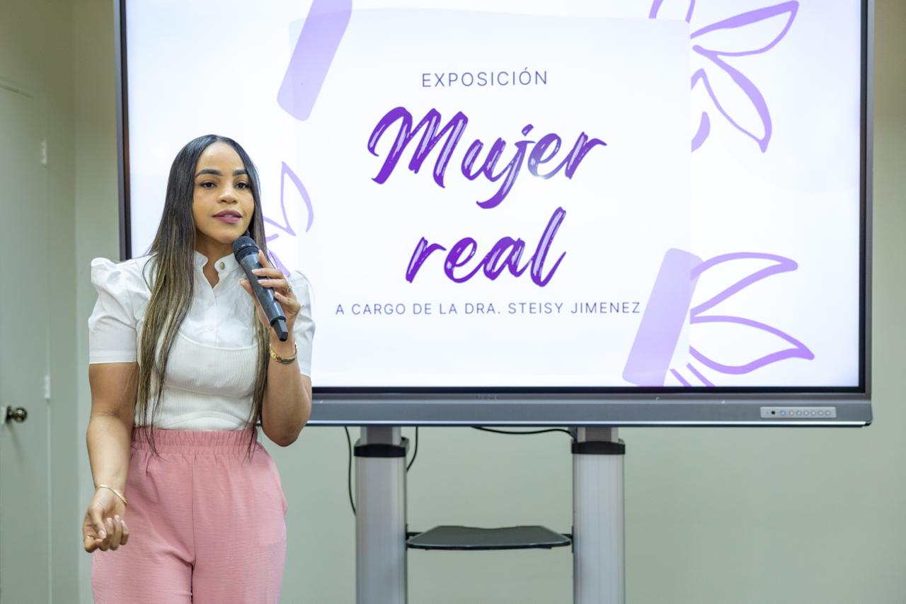 Ministerio Administrativo realiza conversatorio “Mujer Real” por motivo al Día Internacional de la Mujer