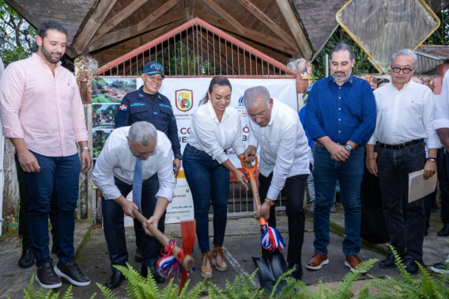 Gobierno da primer picazo y deja iniciados los trabajos de construcción del Parque Lineal ZooBotánico Municipal de Moca