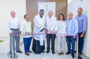 Ministro Bautista encabeza inauguración de capilla en distrito municipal Las Maguanas Hato Nuevo, San Juan